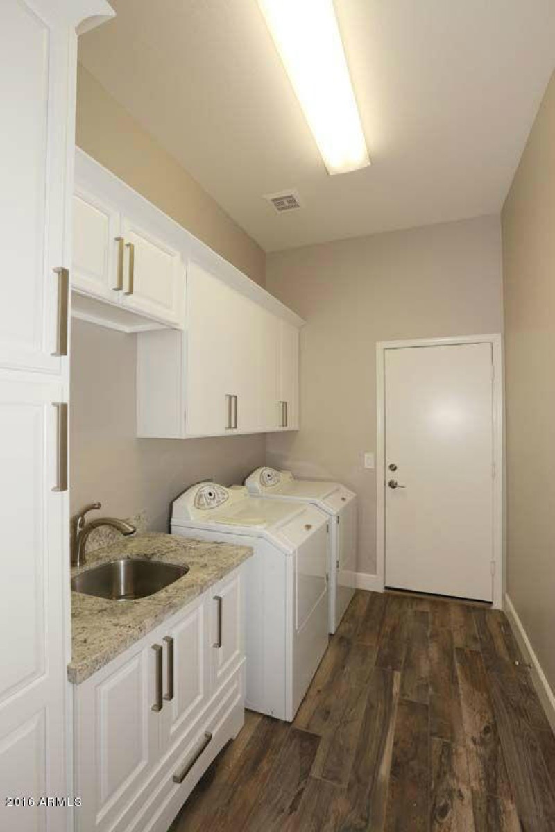 Spacious Laundry Room