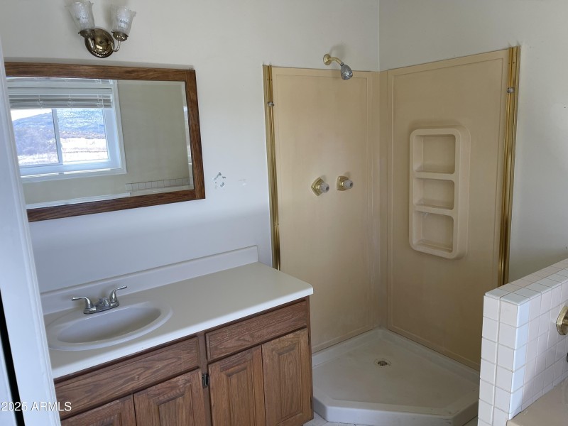 7 master bath shower