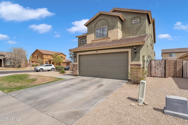 6409 S 49TH DR, Laveen, AZ 85339