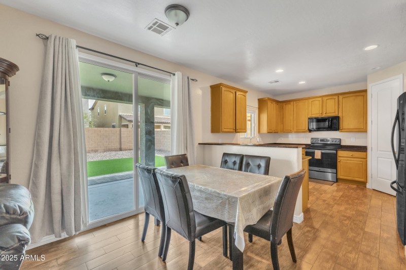 6409 S 49TH DR, Laveen, AZ 85339