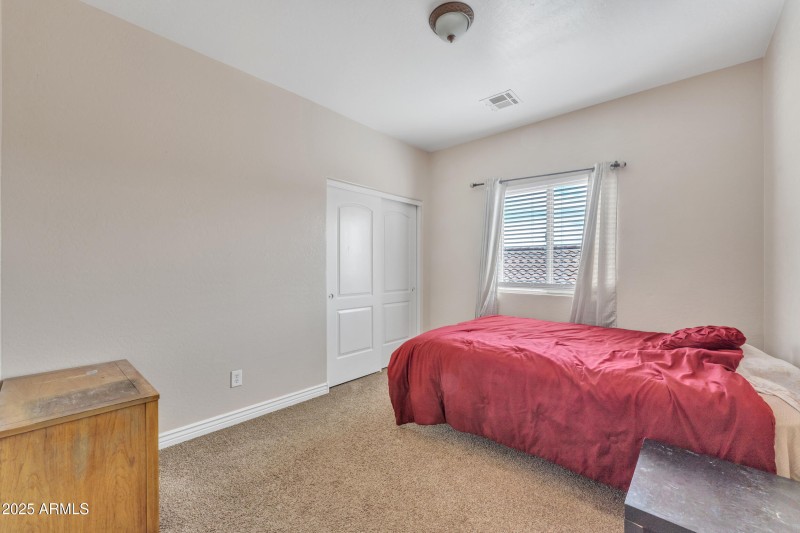 6409 S 49TH DR, Laveen, AZ 85339