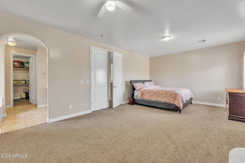 6409 S 49TH DR, Laveen, AZ 85339