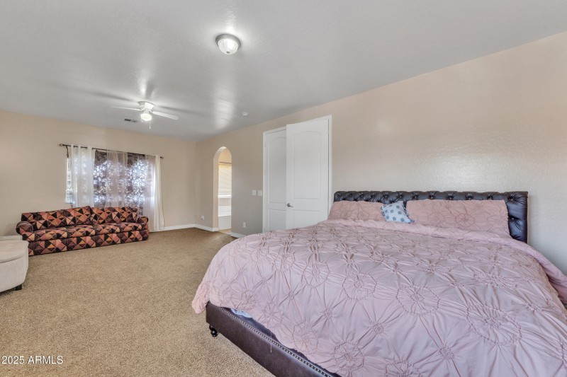 6409 S 49TH DR, Laveen, AZ 85339