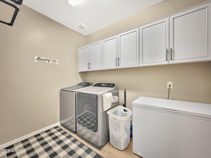 Large Laundry Room