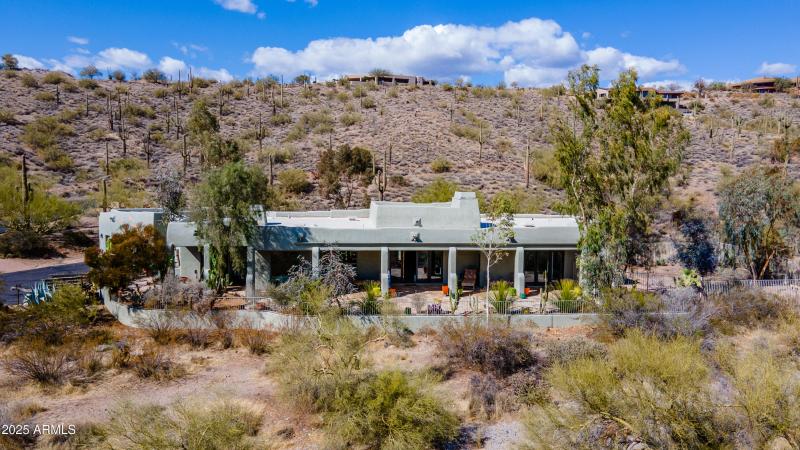 SILVER SADDLE Dr. 4.4 Acre Beauty