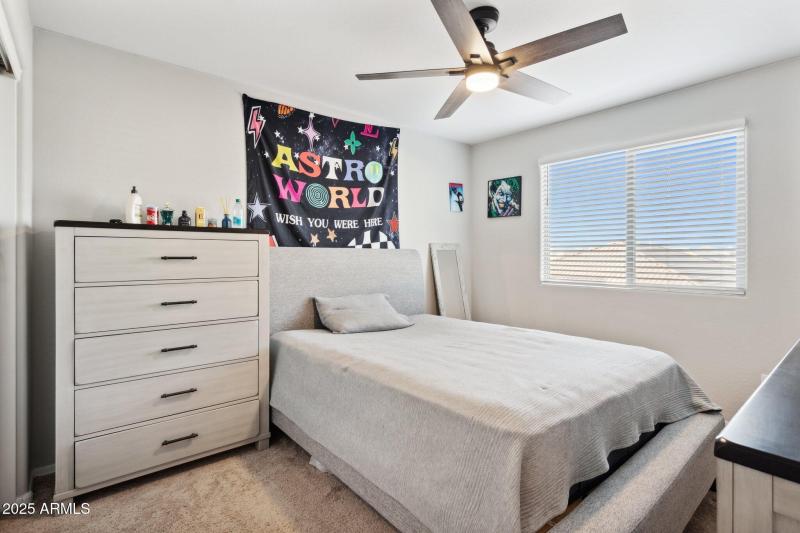 36-web-or-mls-25451-n-164th-dr