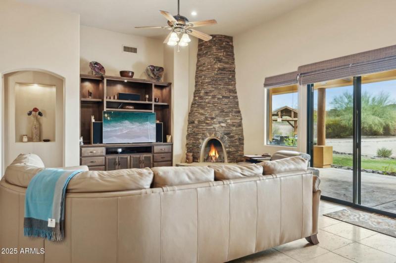 Great Room w/Sliding Glass Doors