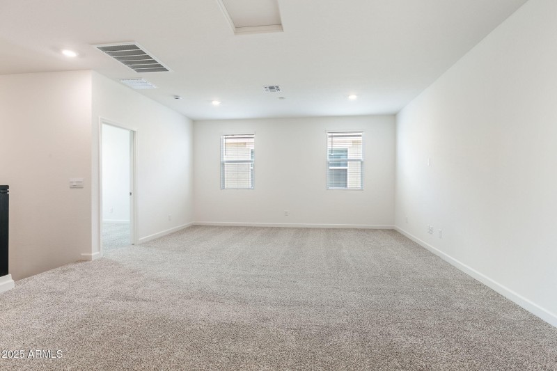 28-web-or-mls-17641-w-mission-ln-lot-50-