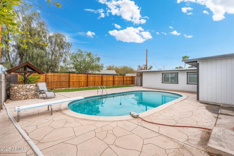 43-web-or-mls-DSC02625-HDR-Edit