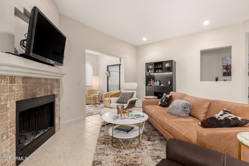 06 - Thompson Peak 15050