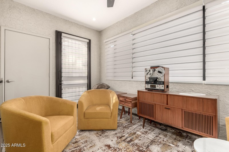 08 - Thompson Peak 15050