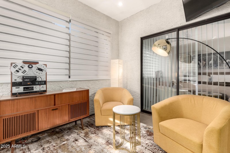 09 - Thompson Peak 15050