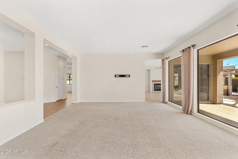 Easy Indoor / Outdoor Living