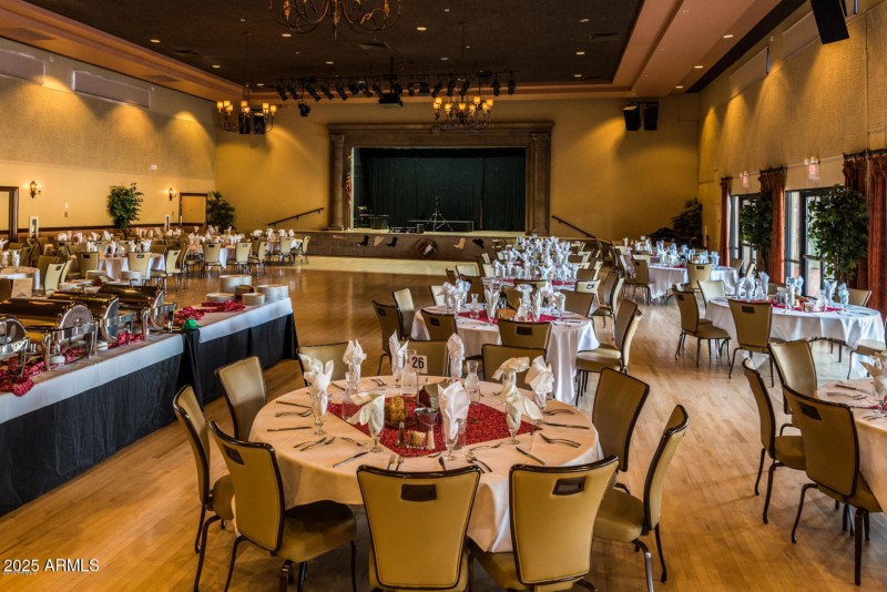 20181030001220010093000000-o