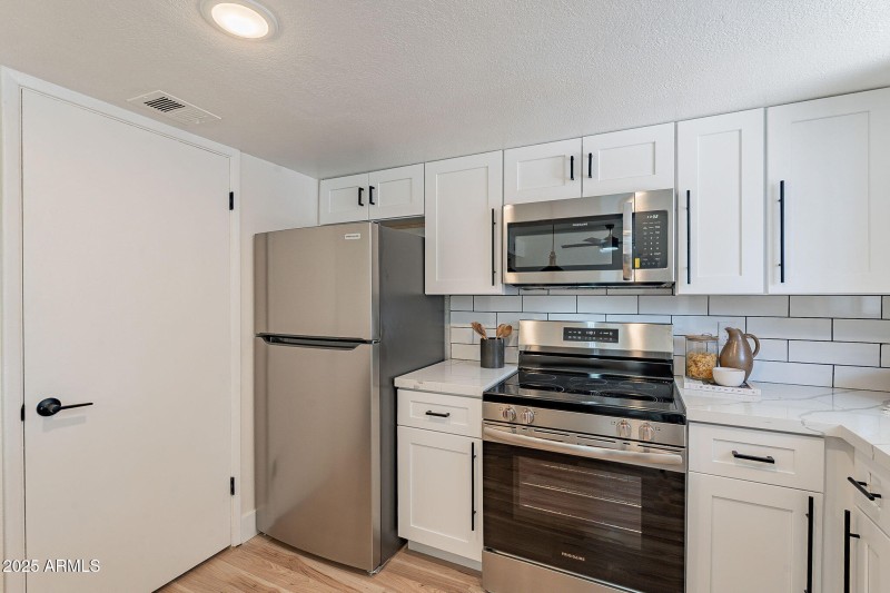 17-web-or-mls-19th-17