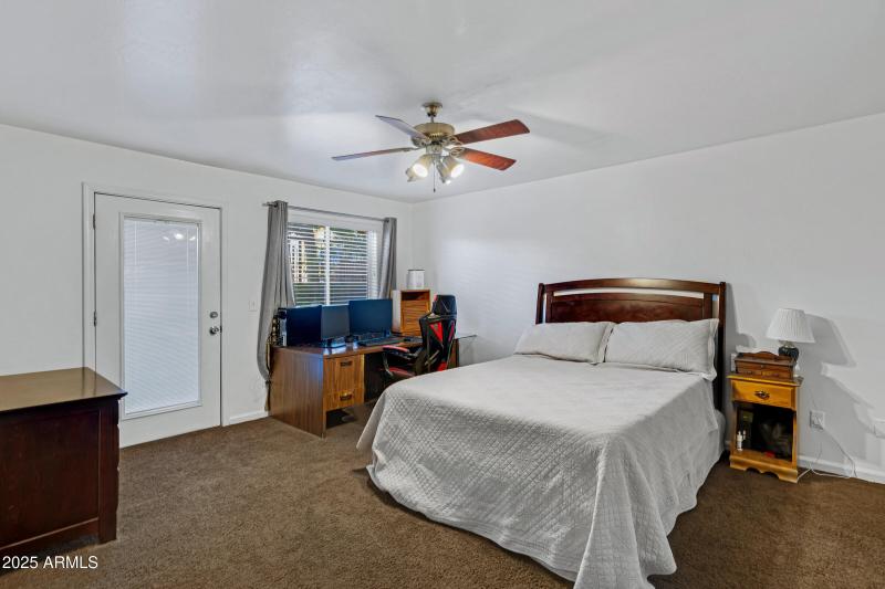 151 E Broadway Rd #102-14