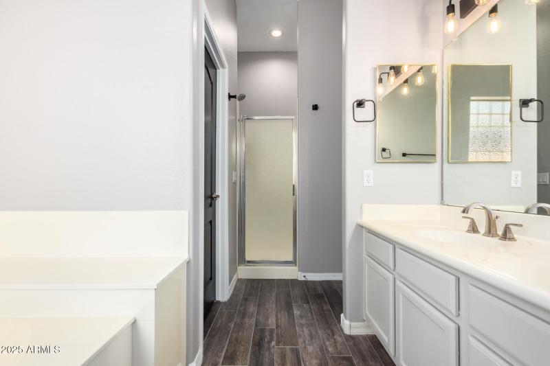 5a95e164e337556a3555ba76437cd30c