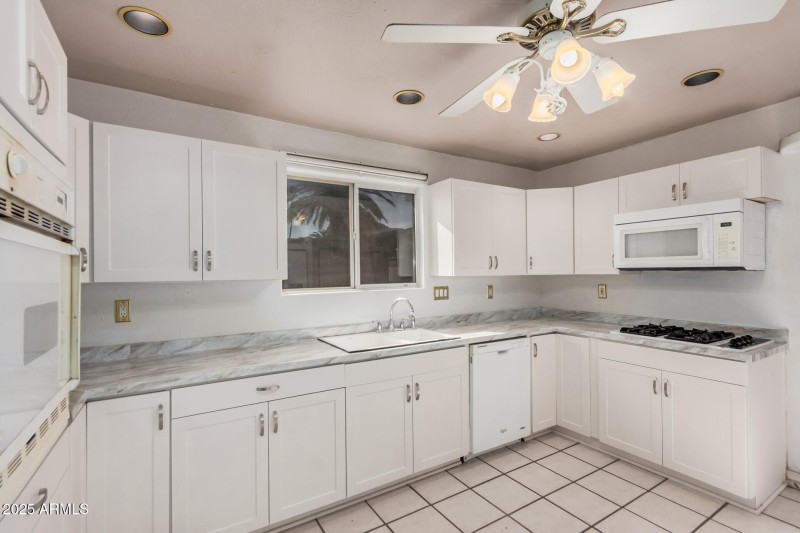 kitchen 3