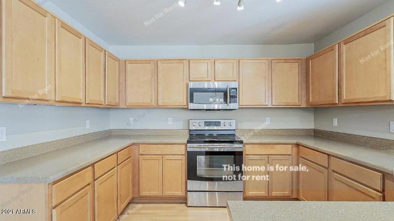 548923CA-0F23-4D37-B884-5E1A87D18064