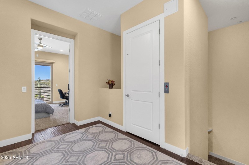 42-web-or-mls-27000-n-alma-school-pkwy-2