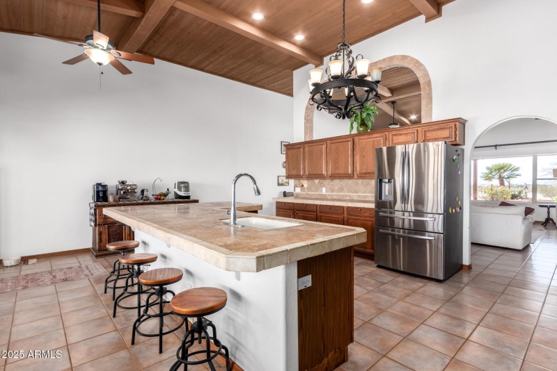 Eat-In Kitchen Island