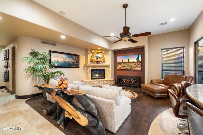 Cozy Family Room w/ Fireplace
