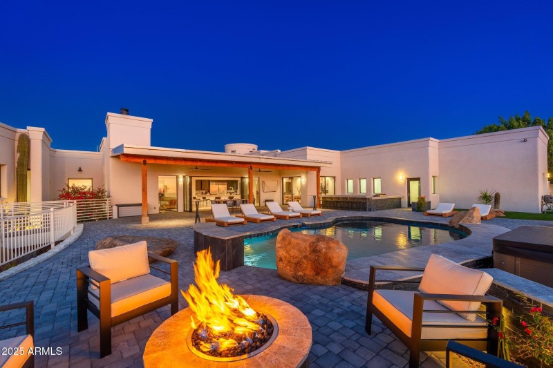 9525 E Buckskin Trl - 110