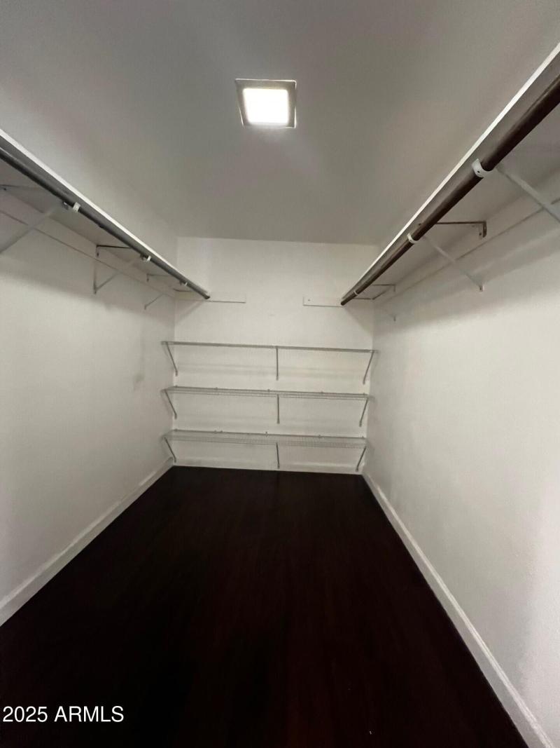 123 spacious walk in closet