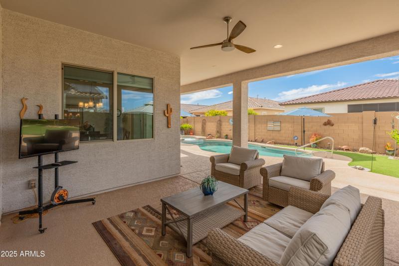 24270 N 173rd Ave-40