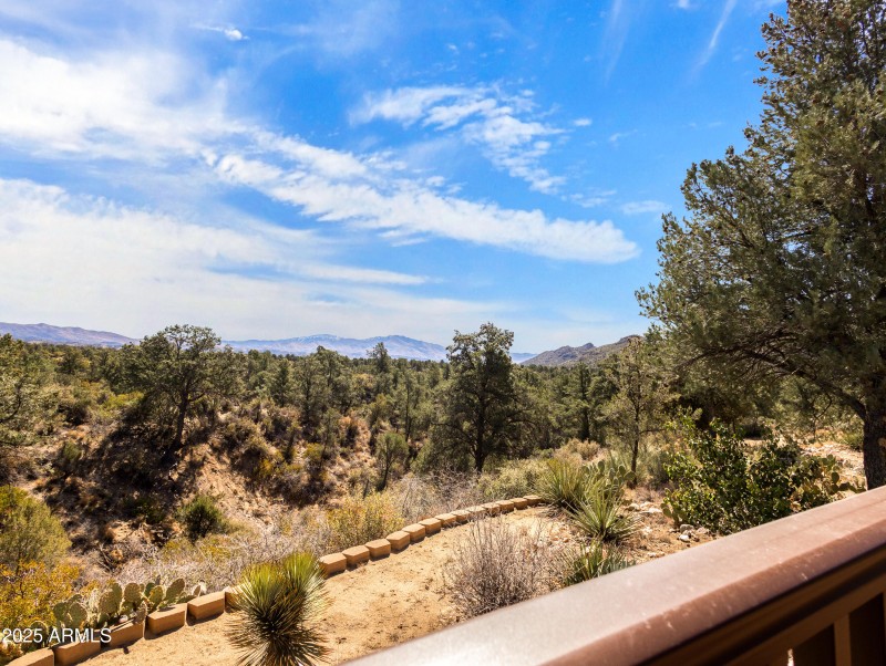 15555 S Middle Ridge Rd-37