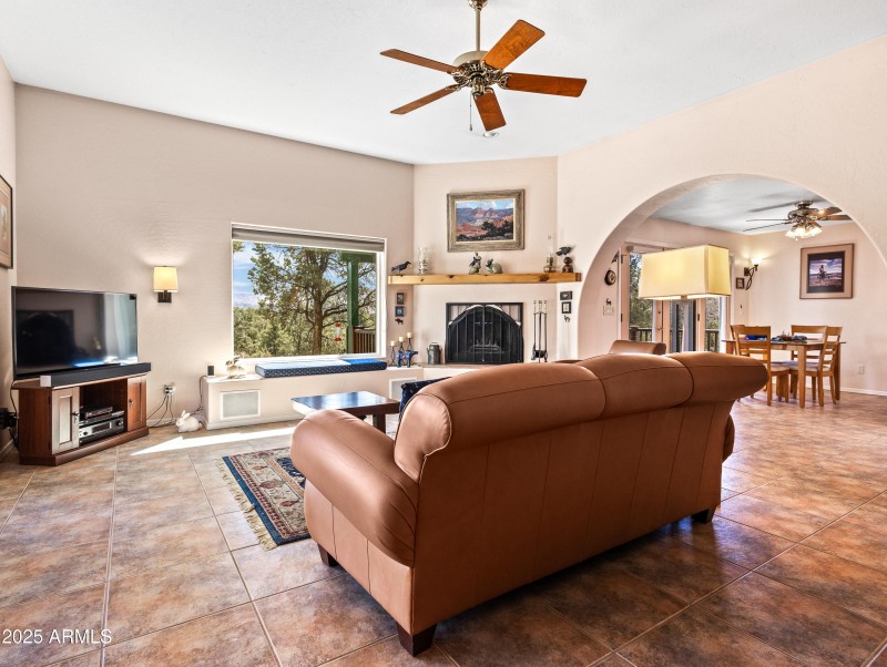 15555 S Middle Ridge Rd-49