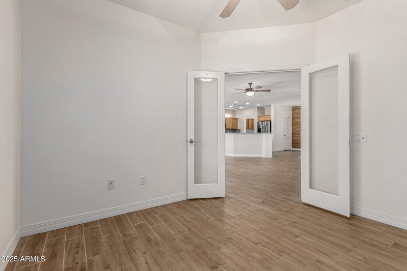 27 - Cactus Ridge 15136