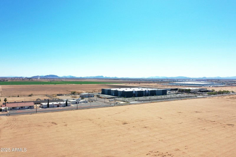 Aerial of Surroundings