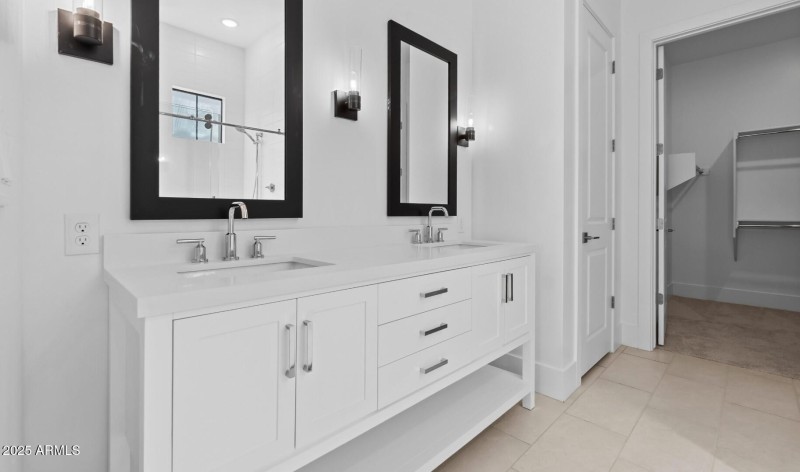 FSVV Villas Lot #83 Primary Bath (2) (La