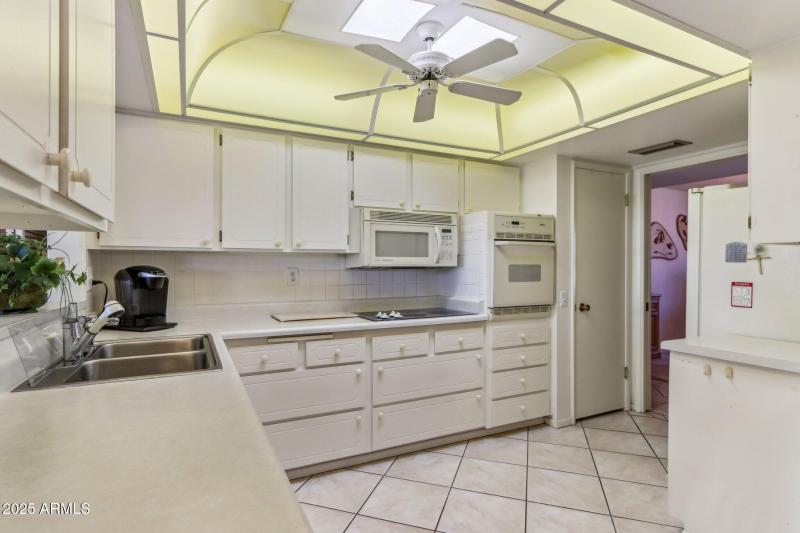 22-web-or-mls-N Cherry Tree Ln-26032025-