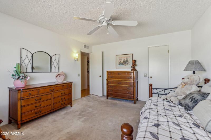 30-web-or-mls-N Cherry Tree Ln-26032025-