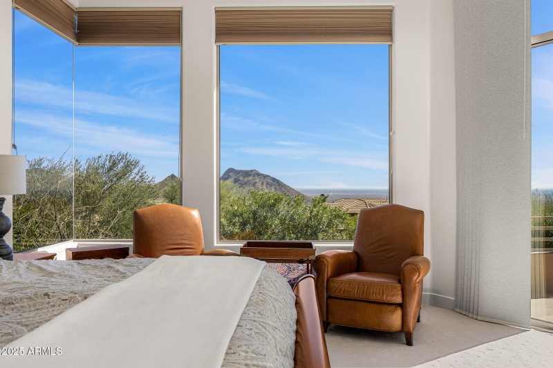 17primary bedroom mountain views