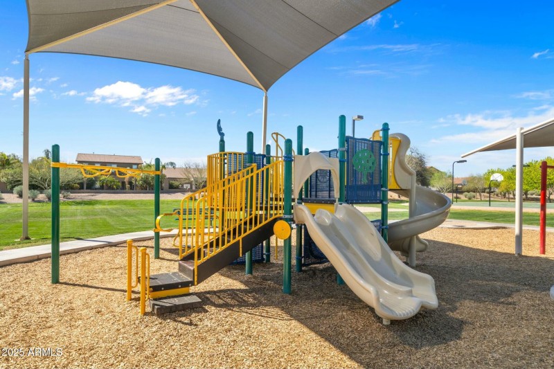 COMMUNITY PLAY GROUND