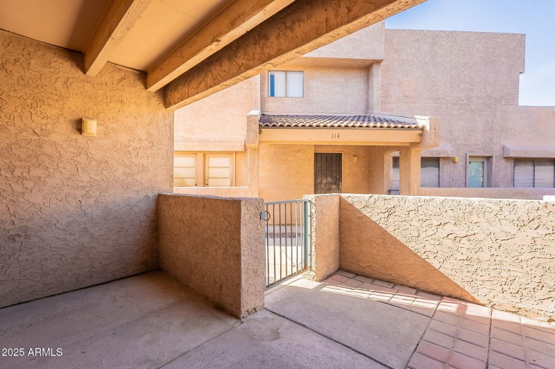 34-web-or-mls-Biltmore-34