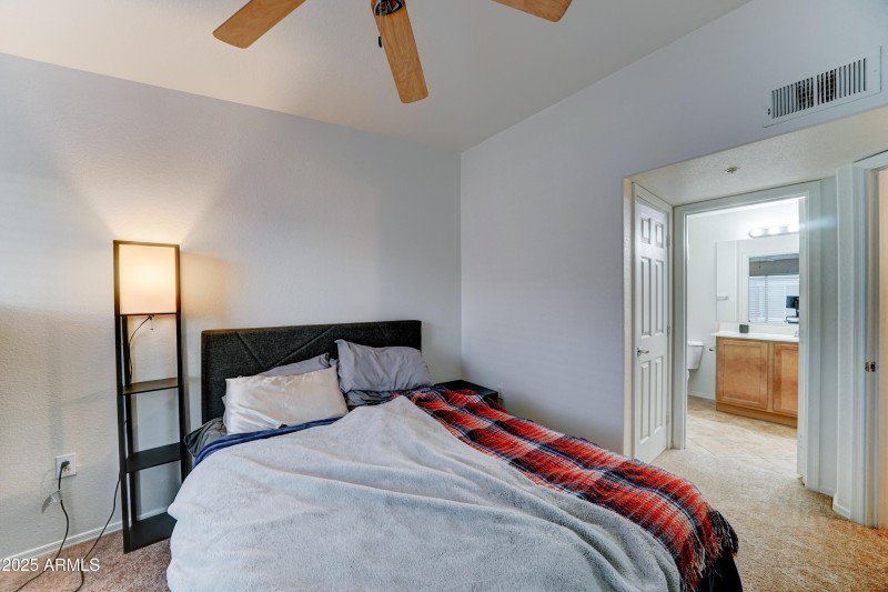 2402 E. 5th St. #1532-17