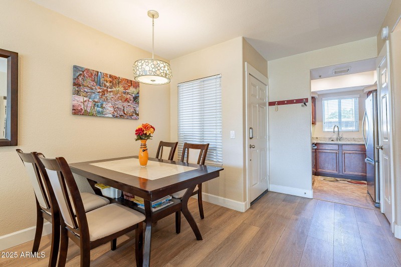 17-web-or-mls-Ray-17