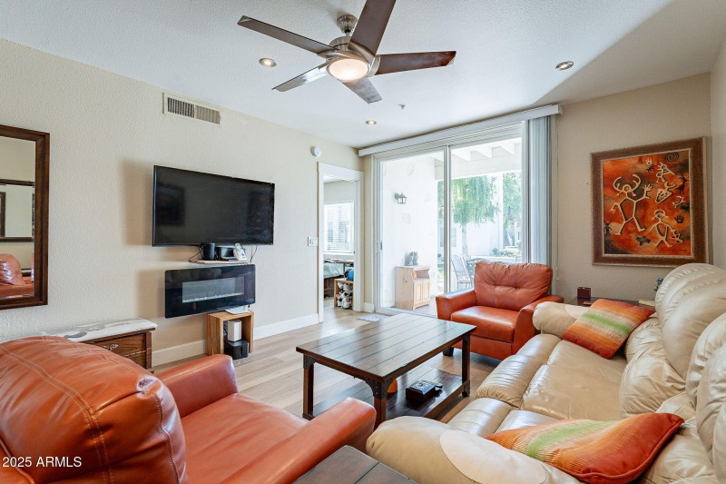 19-web-or-mls-Ray-19