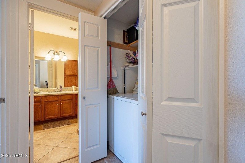 37-web-or-mls-Ray-37