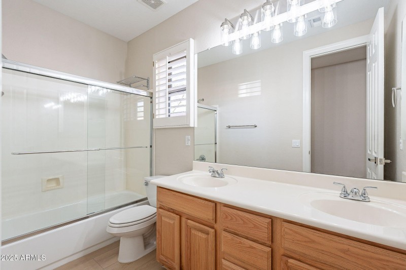 49-web-or-mls-Calle de Las Estrellas-49