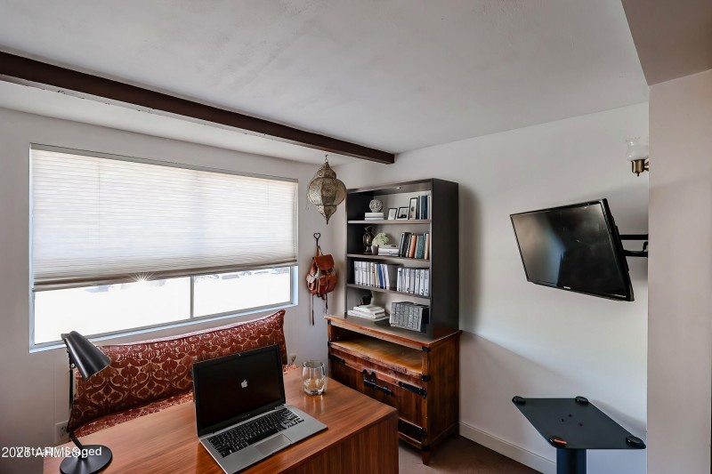 TJMagrnA - Home Office - Modern - 0 (1)