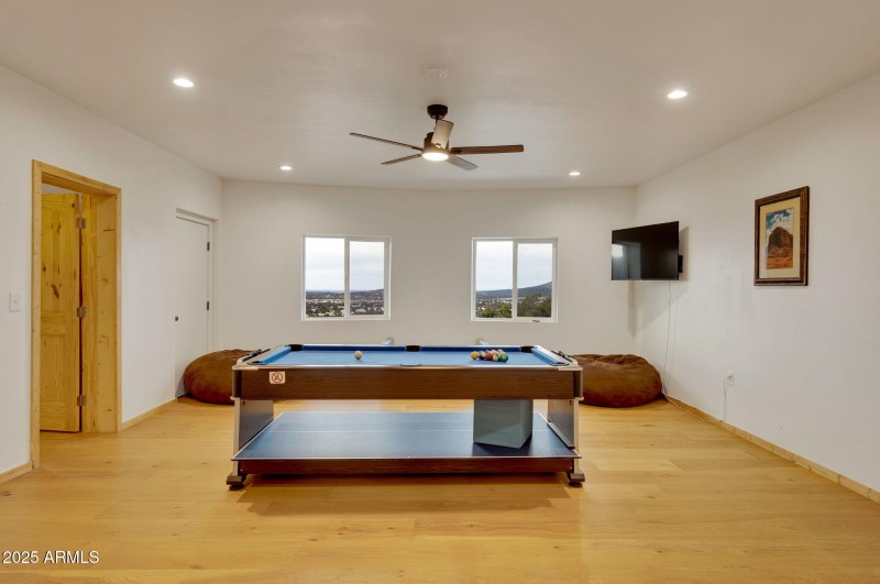 44-web-or-mls-786_E_Broncos_Trail_Willia