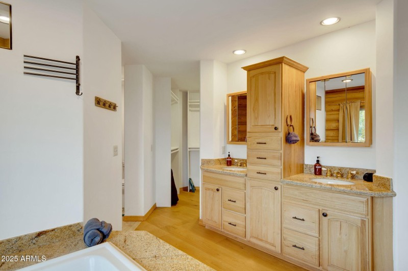 79-web-or-mls-786_E_Broncos_Trail_Willia