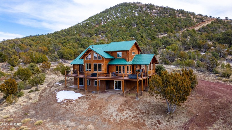 84-web-or-mls-786_E_Broncos_Trail_Willia