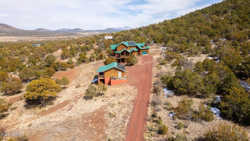 102-web-or-mls-786_E_Broncos_Trail_Willi