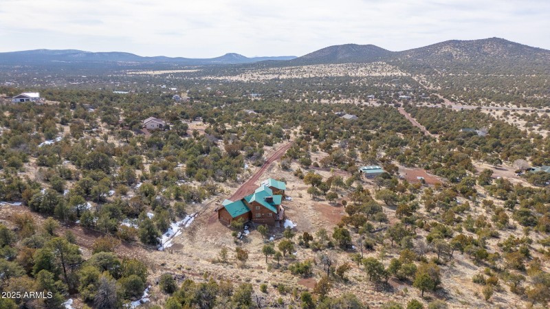 118-web-or-mls-786_E_Broncos_Trail_Willi